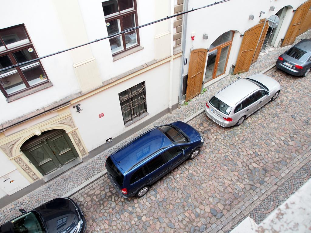 Amber Private Rooms Riga Exterior foto